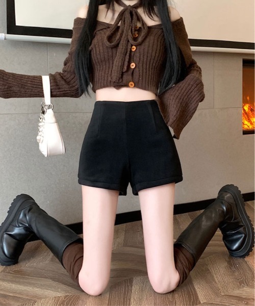 kirakiraShop(キラキラショップ)の「裏起毛 ストレッチ ショートパンツ(その他パンツ・レディース・オフホワイト/ブラック・S/M/L)」の19枚目の写真