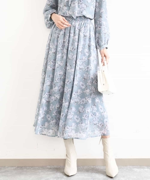 MK MICHEL KLEIN（エムケーミッシェルクラン）の「花柄シフォンスカート/洗える（スカート・レディース・ミント/ネイビー・38）」の2枚目の写真