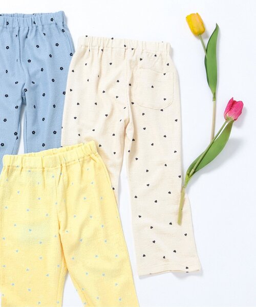 apres les cours（アプレレクール）の「ぽこぽこフレアレギンスパンツ_ジュニア対応（その他パンツ・キッズ・イエロー/サックスブルー/アイボリー・110/100/90/80/140/130/120）」の2枚目の写真