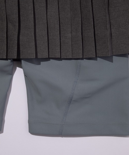 F/CE. （エフシーイー）の「F/CE. ARC PLEAT SKIRT / エフシーイー アーク プリーツ スカート（スカート・レディース・ブラック/グレー・SMALL）」の10枚目の写真