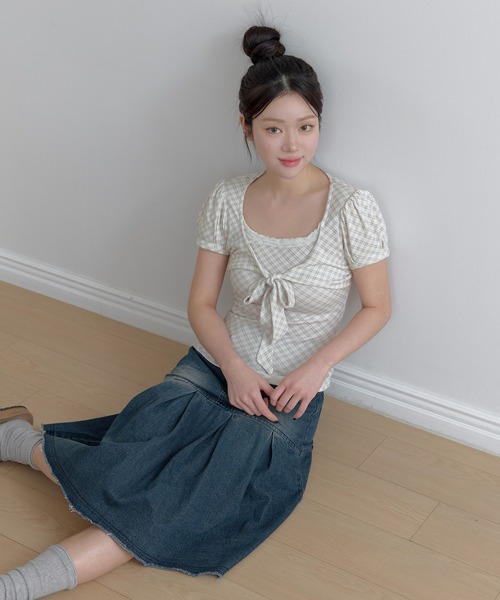 UNE MANSION(ユヌマンション)の「ラブリーフロントリボンチェックブラウスカットソー(Tシャツ/カットソー・レディース・アイボリー/チャコール/ベージュ・FREE)」の9枚目の写真