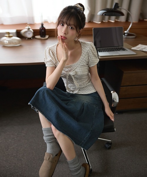 UNE MANSION(ユヌマンション)の「ラブリーフロントリボンチェックブラウスカットソー(Tシャツ/カットソー・レディース・アイボリー/チャコール/ベージュ・FREE)」の20枚目の写真