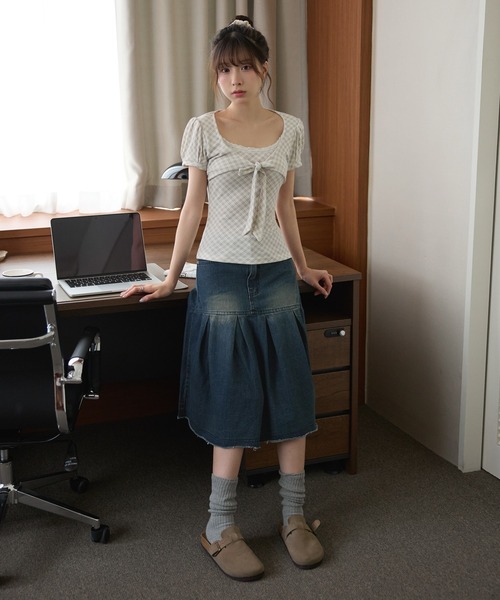 UNE MANSION(ユヌマンション)の「ラブリーフロントリボンチェックブラウスカットソー(Tシャツ/カットソー・レディース・アイボリー/チャコール/ベージュ・FREE)」の18枚目の写真