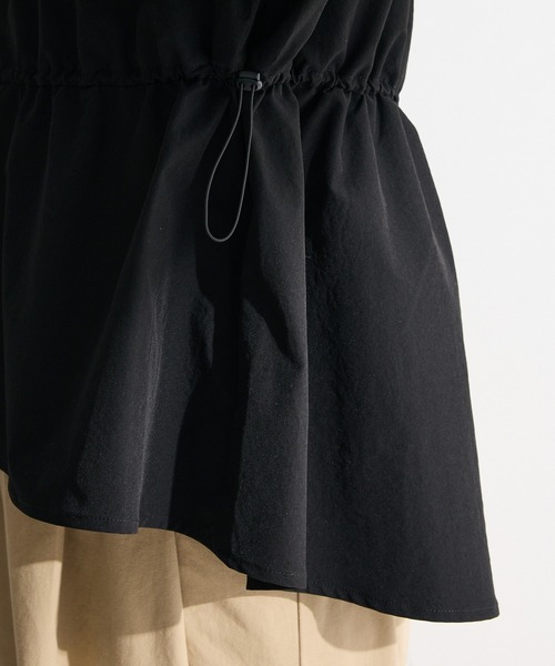 Green　Parks（グリーンパークス）の「【楽しゃれUV】ドロストフレアベスト（ベスト・レディース・カーキ/ブラック/ベージュ・FREE）」の4枚目の写真