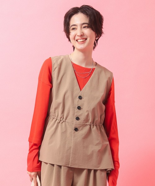 Green　Parks（グリーンパークス）の「【楽しゃれUV】ドロストフレアベスト（ベスト・レディース・カーキ/ブラック/ベージュ・FREE）」の22枚目の写真