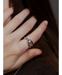HEI（ヘイ）の「linked circle ring（リング）」