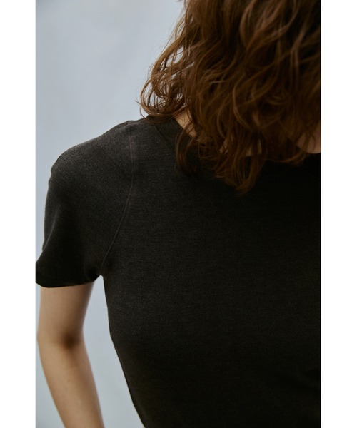 ANF.MUU(アンフムー)の「ラグランスリーブコンパクトTシャツ(Tシャツ/カットソー・レディース・チャコールグレー/ブラウン/ホワイト・FREE)」の22枚目の写真