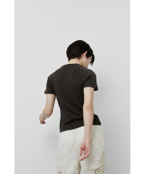 ANF.MUU(アンフムー)の「ラグランスリーブコンパクトTシャツ(Tシャツ/カットソー・レディース・チャコールグレー/ブラウン/ホワイト・FREE)」の18枚目の写真