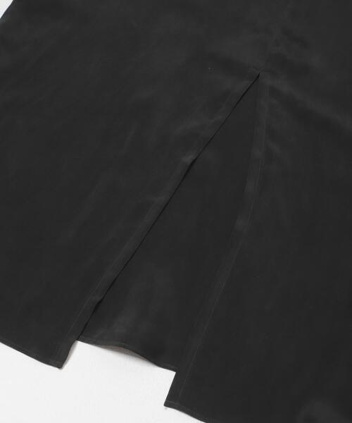 URBAN RESEARCH(アーバンリサーチ)の「キュプラギャザーIラインスカート(スカート・レディース・ライトベージュ/チャコールグレー/ブラック・38/36)」の19枚目の写真