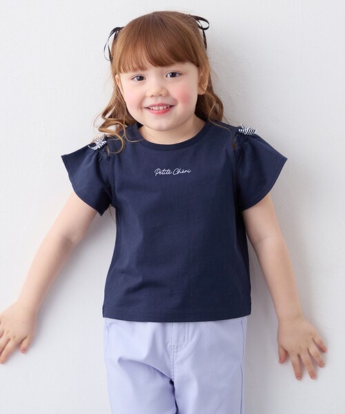 ANY（エニィ）の「【綿100%】【新色追加】オンオフショルダー Tシャツ（Tシャツ/カットソー・キッズ・アイボリー系/ネイビー系/レッド系/ライラック系/サックスブルー系・140/150）」の2枚目の写真