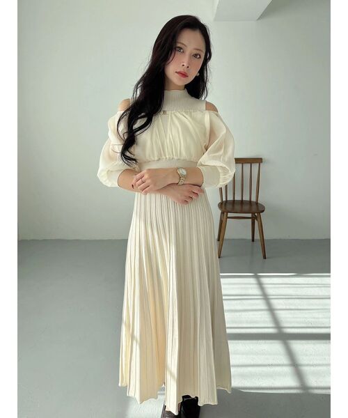 MERCURYDUO（マーキュリーデュオ）の「異素材ドッキングプリーツフレアニットワピース（ワンピース・レディース・ライトグレー/ブラック/アイボリー・MEDIUM/SMALL）」の18枚目の写真