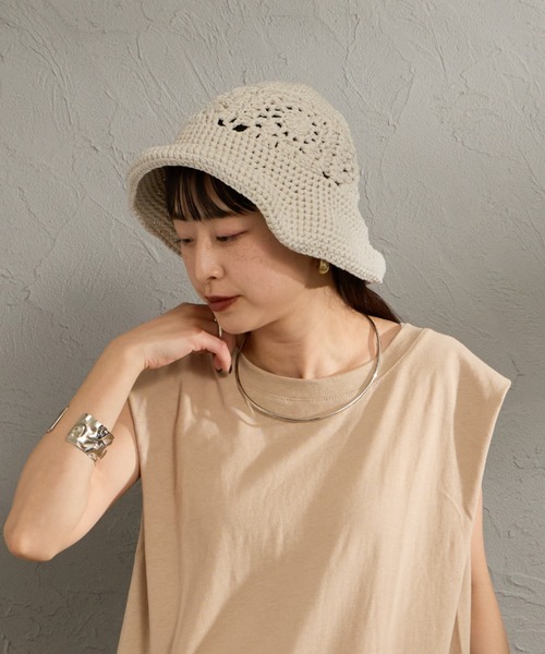 halo commodity（ハロ　コモディティー）の「[HALO COMMODITY/ハロコモディティー] PETAL ドライ ニットハット（ハット・レディース・チャコールグレー/キナリ・F）」の3枚目の写真