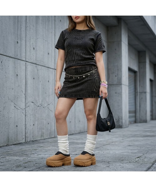 FILA(フィラ)の「PIGMENT RIB SKIRT(スカート・レディース・ブラック/ベージュ/ピンク・M/XL/L)」の6枚目の写真