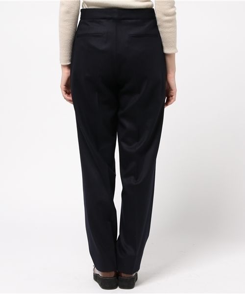 IENA（イエナ）の「サキソニー タックパンツ◆（その他パンツ・レディース・ネイビー/カーキ/キャメル・40/38/36/34）」の16枚目の写真