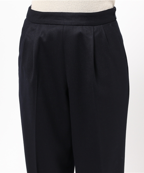 IENA（イエナ）の「サキソニー タックパンツ◆（その他パンツ・レディース・ネイビー/カーキ/キャメル・40/38/36/34）」の17枚目の写真