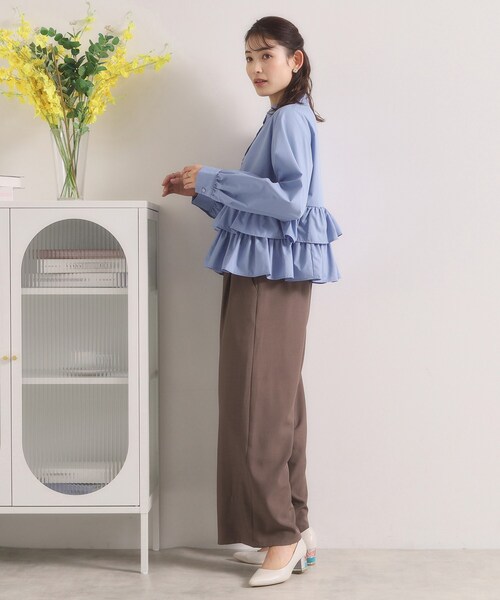 ITS'DEMO（イッツデモ）の「【洗濯機OK】ティアードフリルブラウス（シャツ/ブラウス・レディース・オフホワイト/ネイビー/ライトブルー・00）」の14枚目の写真