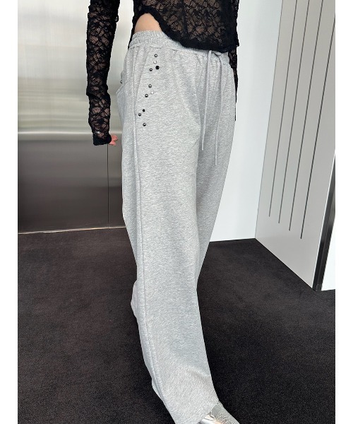 ELCHELE（エルチェレ）の「FRENCH TERRY STUDS PANTS（スウェットパンツ・レディース・ヘザーグレー/ブラック・38/36）」の17枚目の写真