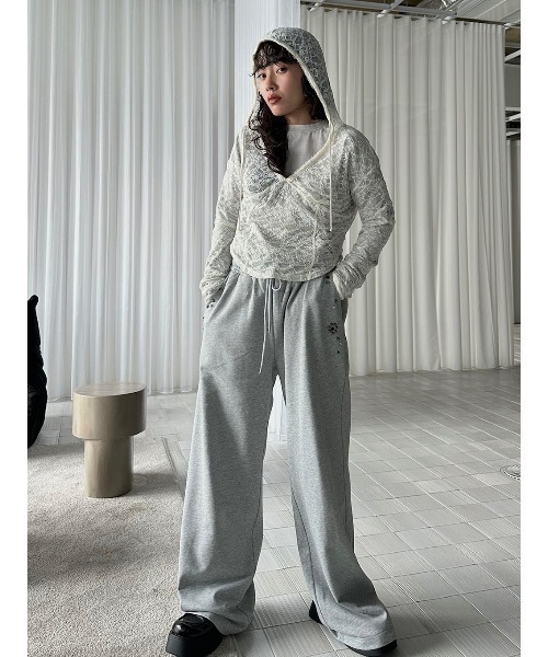 ELCHELE（エルチェレ）の「FRENCH TERRY STUDS PANTS（スウェットパンツ・レディース・ヘザーグレー/ブラック・38/36）」の22枚目の写真