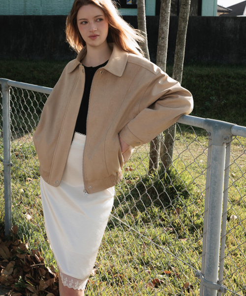 DEHEVE（デヘヴェ）の「Back Logo Suede Jacket [Beige]（その他アウター・レディース・Beige・FREE）」の5枚目の写真