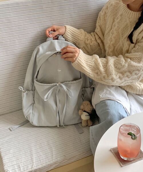 COVERNAT WOMAN(カバーナットウーマン)の「クローバーハート シャーリングナイロンバックパック ベージュ(バックパック/リュック・レディース・その他・F)」の8枚目の写真