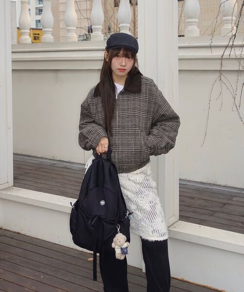 COVERNAT WOMAN(カバーナットウーマン)の「クローバーハート シャーリングナイロンバックパック ベージュ(バックパック/リュック・レディース・その他・F)」の2枚目の写真