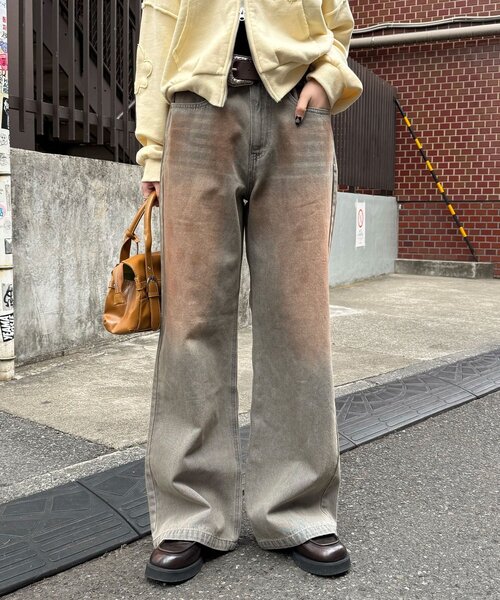 CIAOPANIC(チャオパニック)の「ヴィンテージライクセミフレアデニムパンツ(デニムパンツ・レディース・インディゴブルー/グレー/サックスブルー・LARGE/MEDIUM)」の4枚目の写真