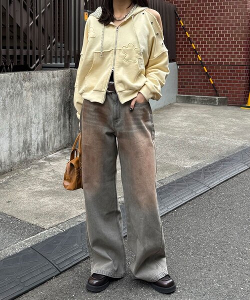 CIAOPANIC(チャオパニック)の「ヴィンテージライクセミフレアデニムパンツ(デニムパンツ・レディース・インディゴブルー/グレー/サックスブルー・LARGE/MEDIUM)」の8枚目の写真