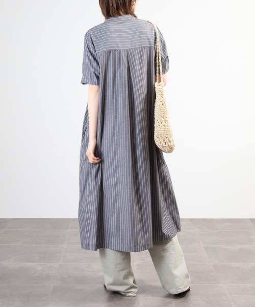 EGLANTINE（エグランティーヌ）の「EGLANTINE ノーカラーワンピース 半袖（ワンピース・レディース・ブルー系/ブラック系/ブラック・40）」の15枚目の写真
