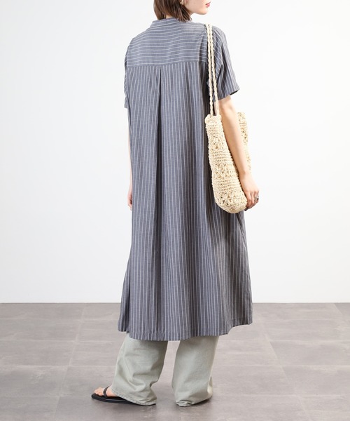 EGLANTINE（エグランティーヌ）の「EGLANTINE ノーカラーワンピース 半袖（ワンピース・レディース・ブルー系/ブラック系/ブラック・40）」の16枚目の写真