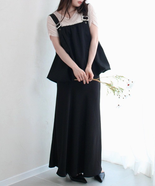 Reurie'(レウリィ)の「【ZOZO限定】ナイロンバルーンキャミ / ビスチェ タンクトップ レイヤード 重ね着 大人カジュアル シンプル 韓国 モノトーン(チュニック・レディース・グレイッシュベージュ/ブラック/チャコールグレー・FREE)」の21枚目の写真