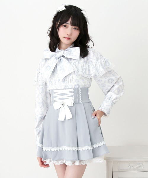 DearMyLove(ディアマイラブ)の「レースアップリボンプリーツスカート(スカート・レディース・ブラック/ブルーグレー・3L/LARGE/MEDIUM)」の5枚目の写真