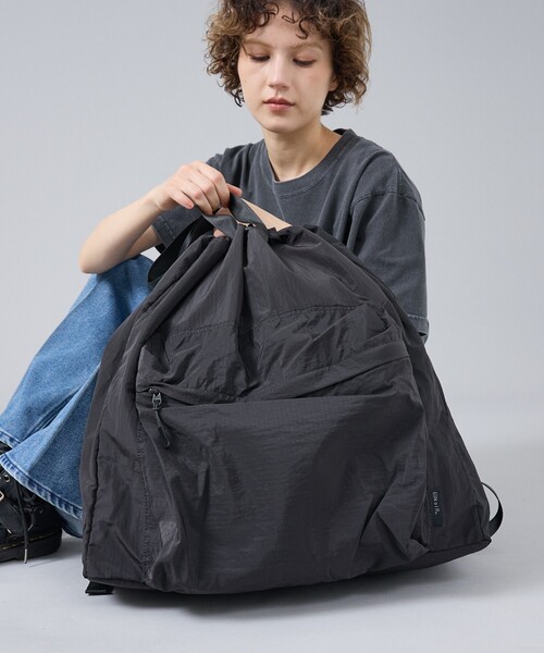 NoiR/ノアール(ノアール)の「【NoiR/ノワール】Lightdaypack/ライトデイパック/N26001/ユニセックス【WEB限定】(バックパック/リュック・メンズ・ブラック系その他2/ブラック系その他・フリー)」の4枚目の写真