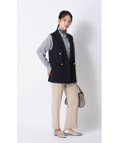 AOYAMA（アオヤマ）の「ダブルブレストジレ【セットアップ着用可】（スーツベスト・レディース・ベージュ/ネイビー・M）」の11枚目の写真