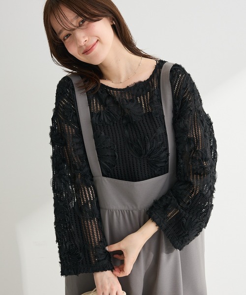 Green　Parks（グリーンパークス）の「レース刺繍プルオーバー（Tシャツ/カットソー・レディース・ブラック/ホワイト系その他2・FREE）」の2枚目の写真