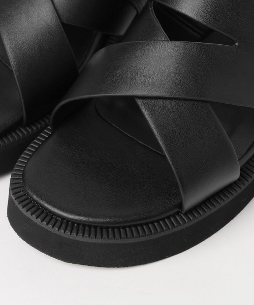 mysty woman（ミスティウーマン）の「クロスベルトサンダル 659924（サンダル・レディース・ブラック・LARGE/MEDIUM）」の9枚目の写真