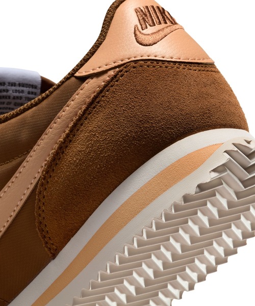 NIKE(ナイキ)の「NIKE WMNS CORTEZ DZ2795-202(スニーカー・メンズ・ブラウン・23.5cm/24.5cm/24cm)」の5枚目の写真