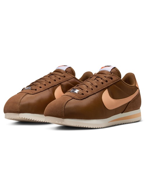 NIKE(ナイキ)の「NIKE WMNS CORTEZ DZ2795-202(スニーカー・メンズ・ブラウン・23.5cm/24.5cm/24cm)」の2枚目の写真