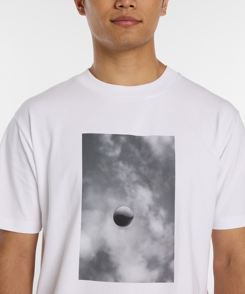 NEW BALANCE（ニューバランス）の「大谷翔平シグネチャーフォト半袖Tシャツ2（Tシャツ/カットソー・メンズ・ホワイト・SMALL/MEDIUM/LARGE/X-LARGE/XX-LARGE/XXX-LARGE）」の3枚目の写真