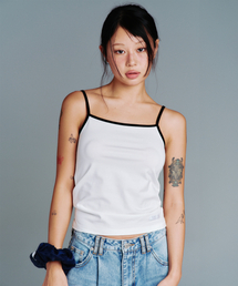 CLASSIC SQUARE SLEEVELESS WHITE