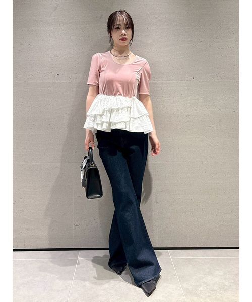 LILY BROWN(リリーブラウン)の「ベロアペプラムフリルトップス(Tシャツ/カットソー・レディース・ブラック/ピンク/ホワイト・F)」の5枚目の写真