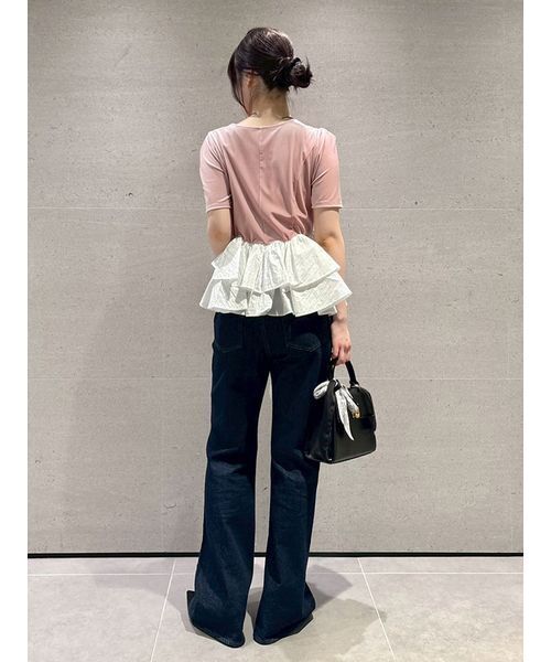 LILY BROWN(リリーブラウン)の「ベロアペプラムフリルトップス(Tシャツ/カットソー・レディース・ブラック/ピンク/ホワイト・F)」の6枚目の写真