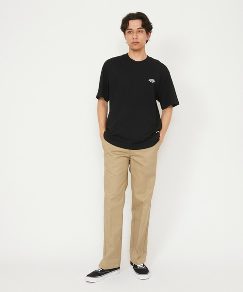 Dickies(ディッキーズ)の「Dickies/ディッキーズ ワンポイントロゴ ヘビーウェイトTシャツ 半袖(Tシャツ/カットソー・メンズ・ホワイト/アイボリー/ブラック・X-LARGE/LARGE/MEDIUM/SMALL)」の4枚目の写真