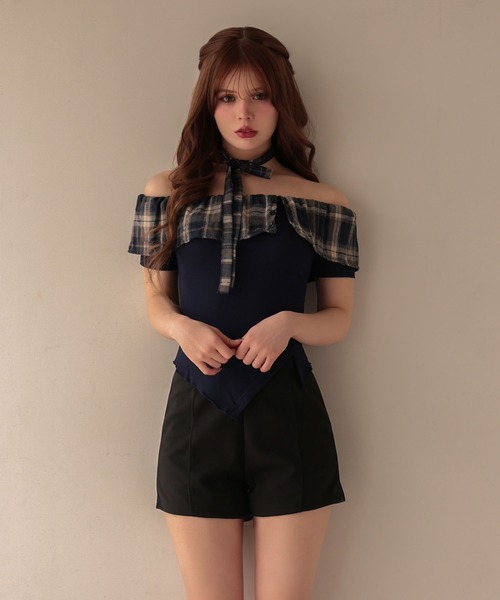 M DOLLY(エムドリー)の「V cut elina short pants/Vカットエリナショートパンツ(その他パンツ・レディース・ブラック/ベージュ・XS/M/S)」の10枚目の写真