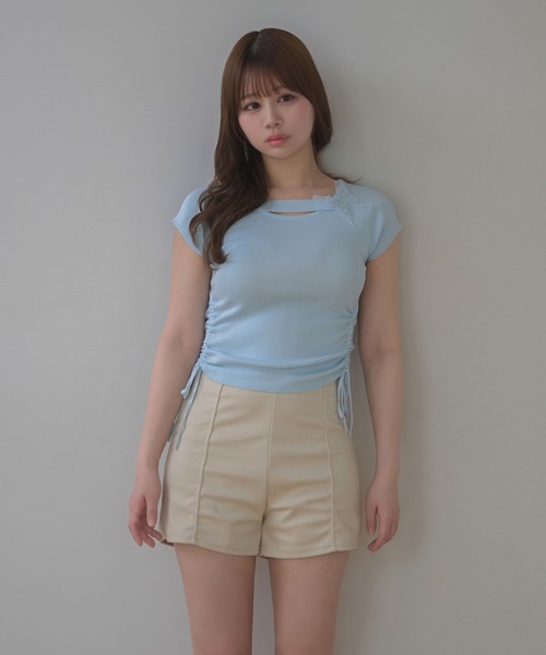 M DOLLY(エムドリー)の「V cut elina short pants/Vカットエリナショートパンツ(その他パンツ・レディース・ブラック/ベージュ・XS/M/S)」の18枚目の写真