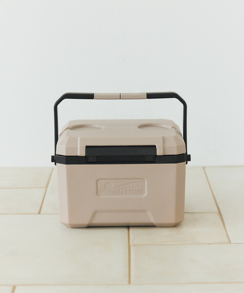 FREAK'S STORE(フリークスストア)の「FREAK'S STORE for BEACH & FES 保冷剤付きHARD COOLER 5L(アウトドアグッズ・レディース・ベージュ・ONE SIZE)」の2枚目の写真
