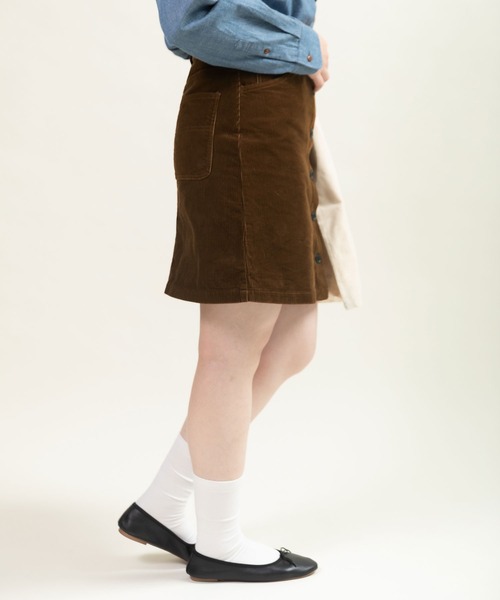 CHILD WOMAN(チャイルドウーマン)の「8Wコーデュロイ 前釦あきスカート(スカート・レディース・ダークブラウン・36/38)」の3枚目の写真