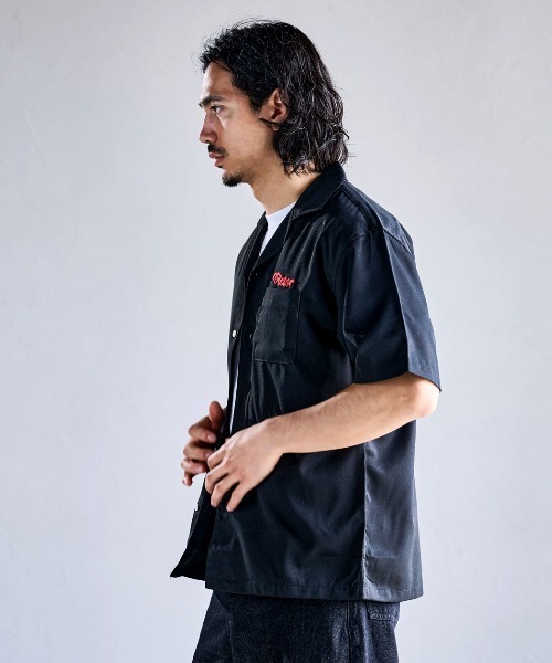 SILVER BULLET(シルバーバレット)の「『ALCARZA/アルカーザ』バック刺繍半袖ボーリングシャツ(Tシャツ/カットソー・メンズ・ブラック系3/ブラック系2/ブラック系4/ブラック系1・L/XL/M)」の6枚目の写真