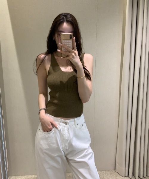 FAVORITO(ファヴォリート)の「ニットベストトップス(タンクトップ・レディース・カーキ/ブラック/ベージュ・F)」の18枚目の写真