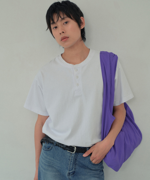 WEDNESDAY OASIS(ウェンズデーオアシス)の「ヴィンテージウォッシュハーフTシャツ_3COLOR(WCB6TP01)(Tシャツ/カットソー・メンズ・ブラック/チャコール/アイボリー・MEDIUM/LARGE/X-LARGE)」の9枚目の写真