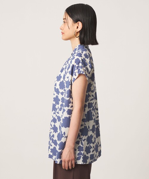 A DAY IN THE LIFE UNITED ARROWS(アデイインザライフユナイテッドアローズ)の「リップル フリルネックシャツ <A DAY IN THE LIFE>(シャツ/ブラウス・レディース・その他1/ブラック/ベージュ・FREE)」の7枚目の写真
